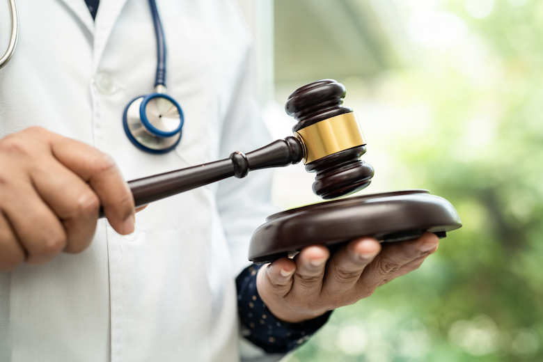 社区戒毒期间被判刑了怎么办